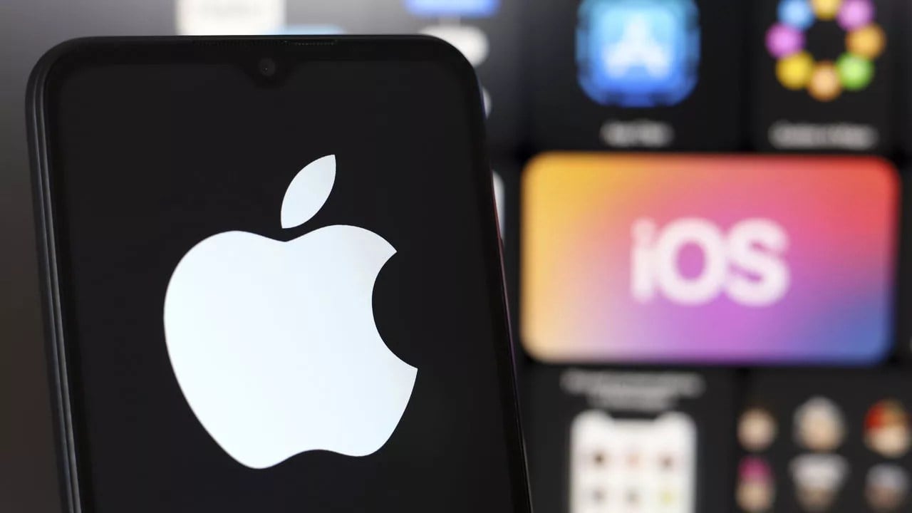 iOS 18.4