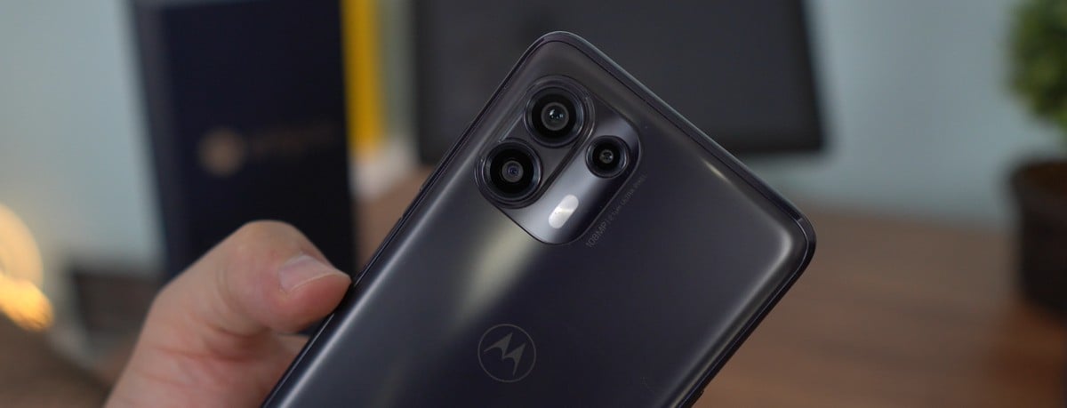 Edge 20 Lite: teste de bateria em tempo real | Nesta quinta às 10h